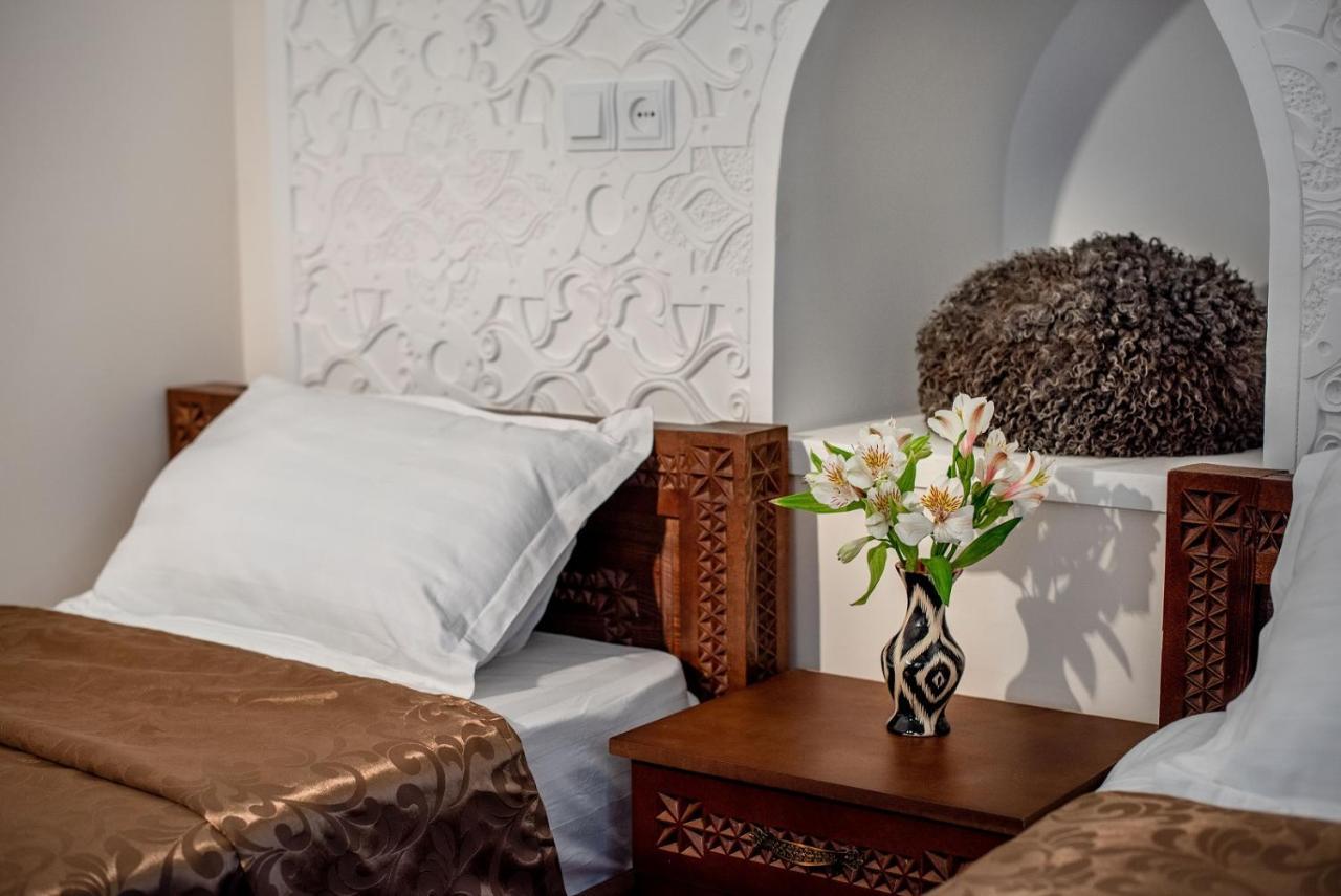 New Star Boutique Hotel - Madrasah Muhammad Mahram 1903 Khiva Esterno foto