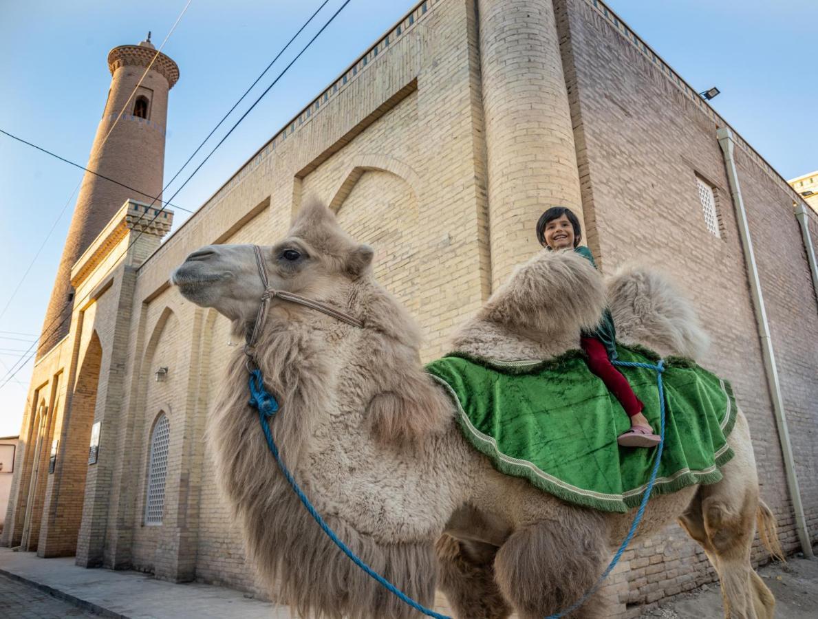 New Star Boutique Hotel - Madrasah Muhammad Mahram 1903 Khiva Esterno foto